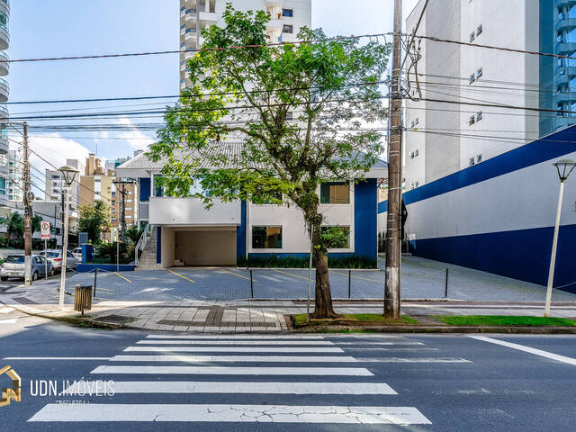 #1560 - Casa para Locação em Blumenau - SC