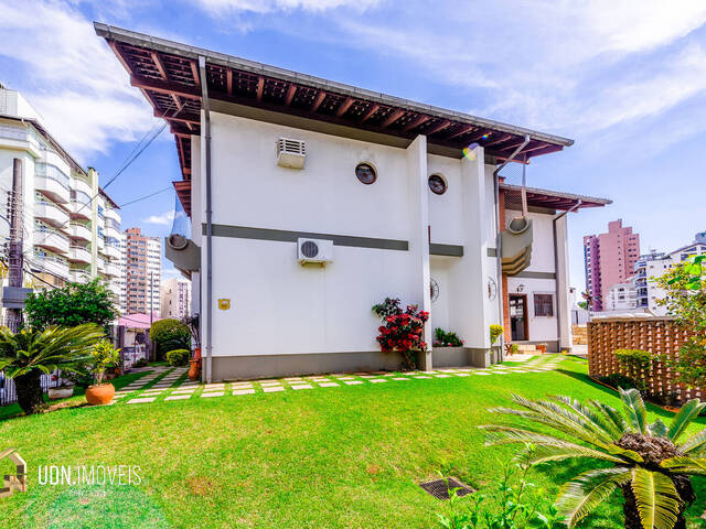 #1582 - Casa para Venda em Blumenau - SC - 2