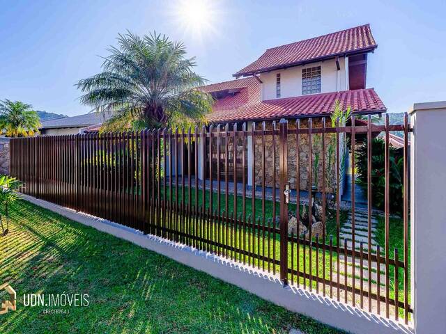 #503 - Casa em condomínio para Venda em Blumenau - SC